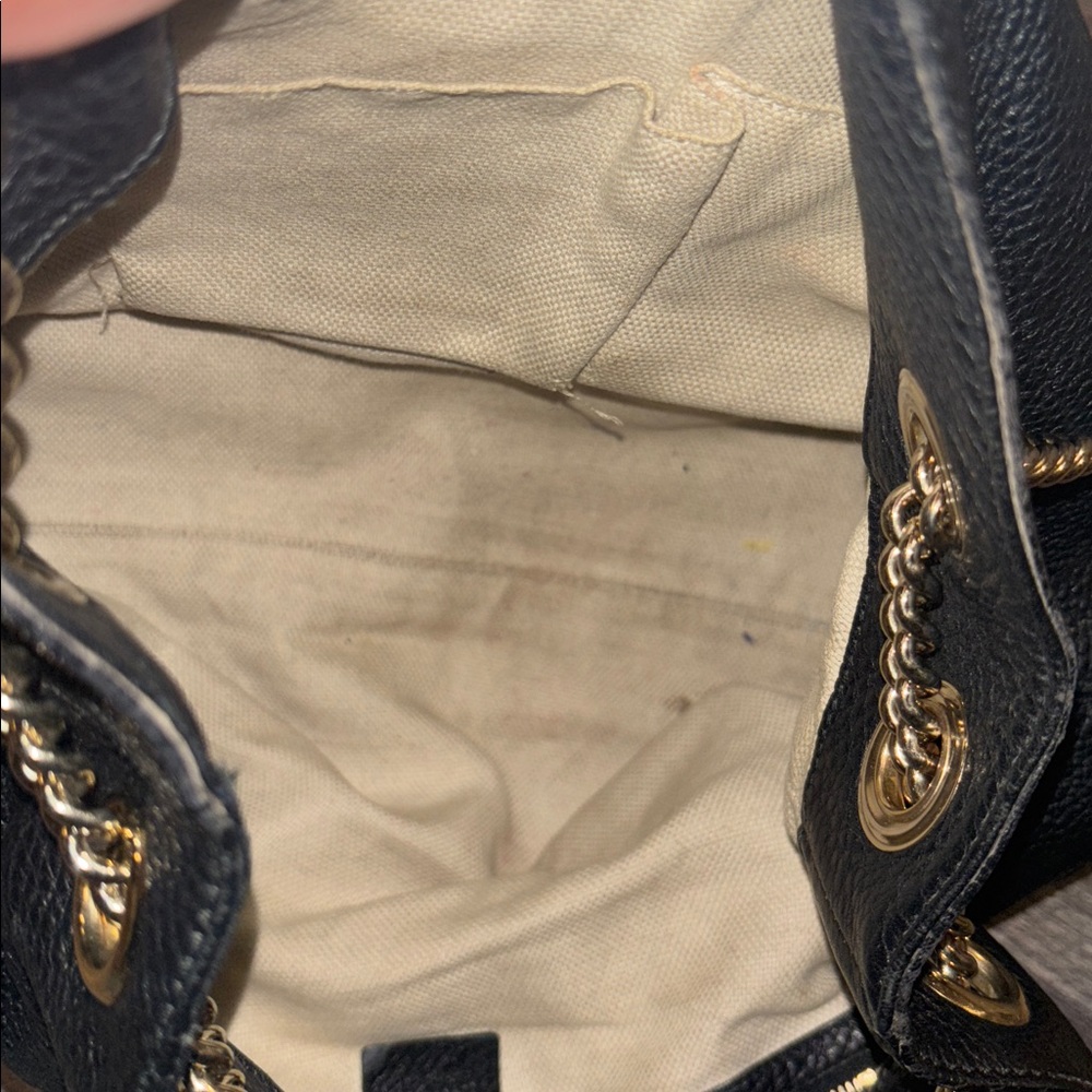 AUTHENTIC GUCCI SHOULDER BAG - Picture 13 of 15